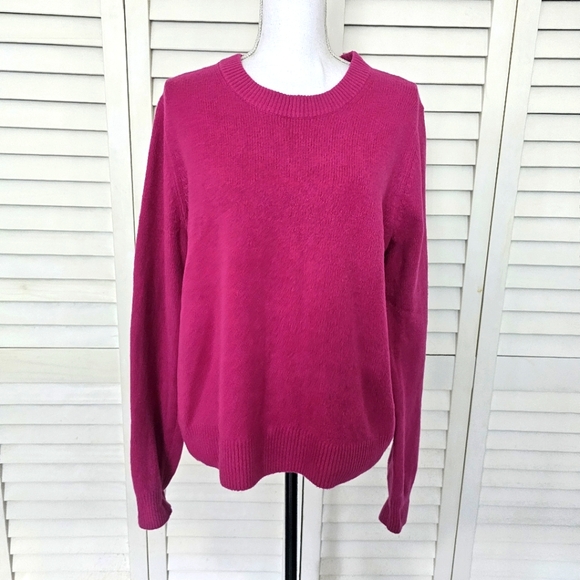 GAP Sweaters - Gap Cashsoft Crew Neck Sweater Size L Ritzy Pink Knit